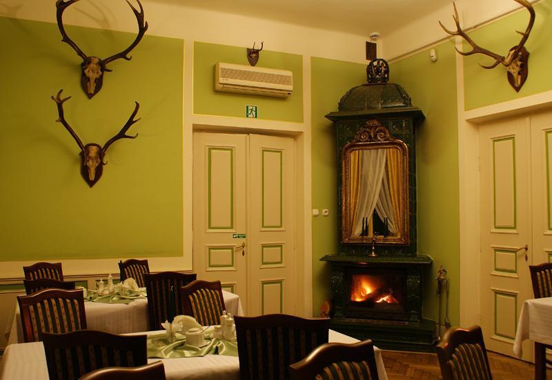 Pensjonat Palacyk Bed & Breakfast Łańcut Екстериор снимка